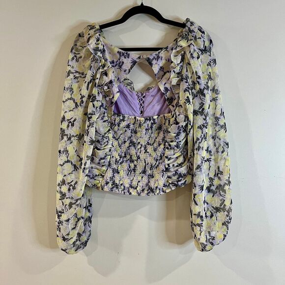 Free People Mabel Printed Blouse in Lilac Combo size Medium - Picture 4 of 7
